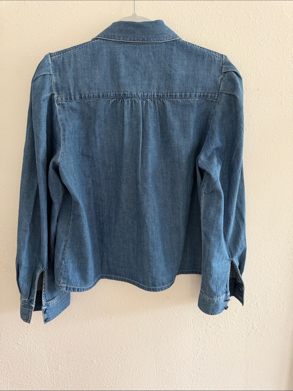 Maxwell Denim Puff-Sleeve Shirt in Petersburg Wash - Picture 2 of 7